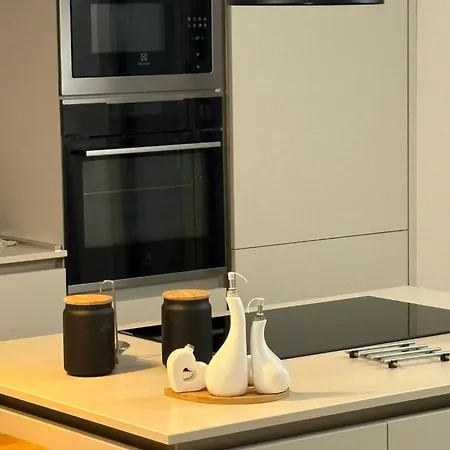 In Con Idromassaggio * בלסטראטה